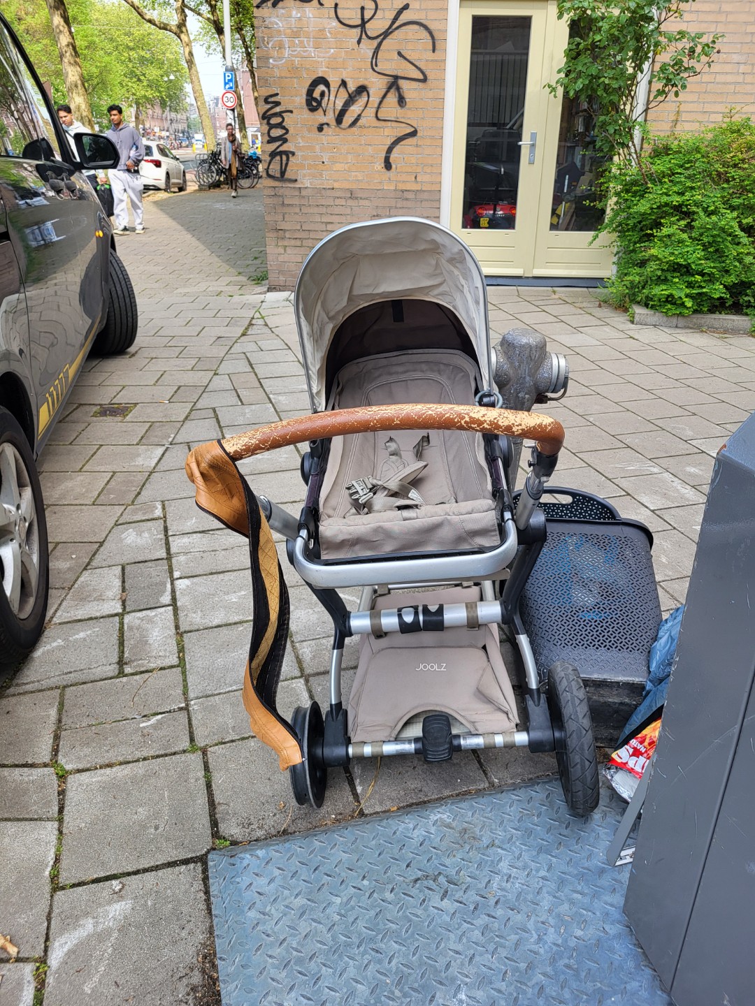 Item found on Amsterdam, De Pijp, Ferdinand Bolstraat 311 2