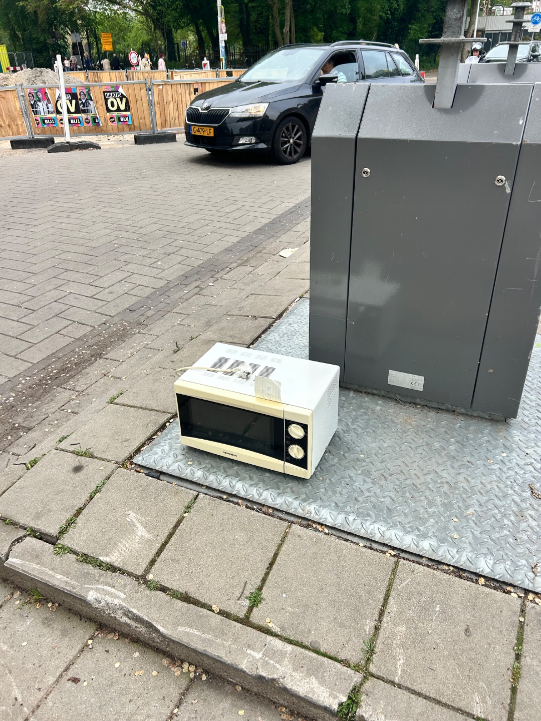 Microwave 1