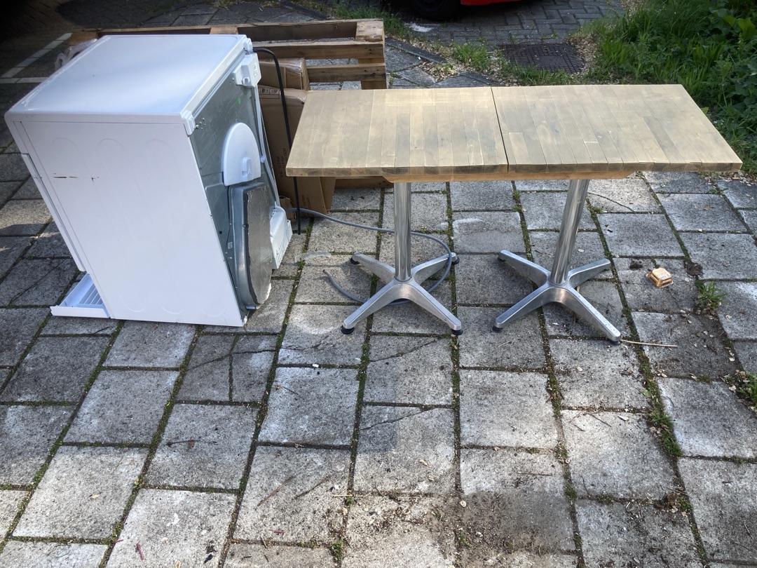 Dryer and table 1
