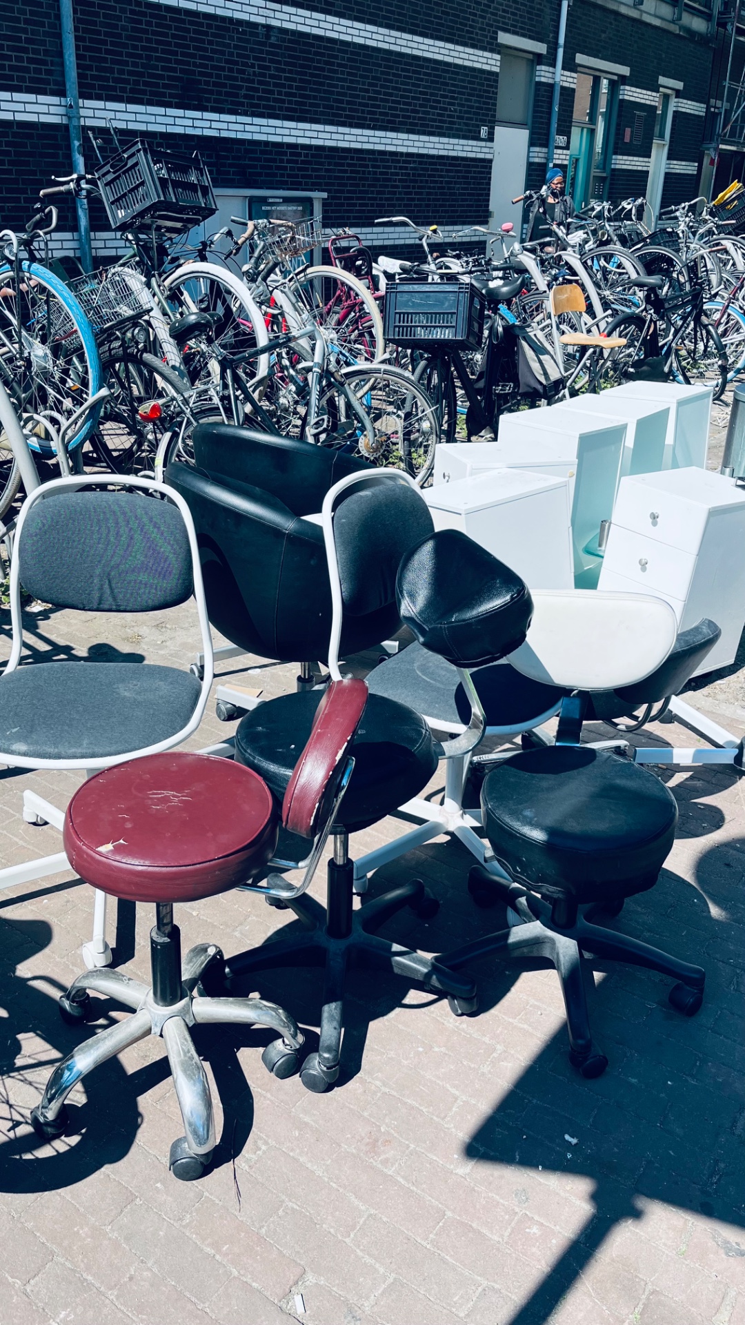 Lots of good chairs. We think a hairdresser closed down :-( 1
