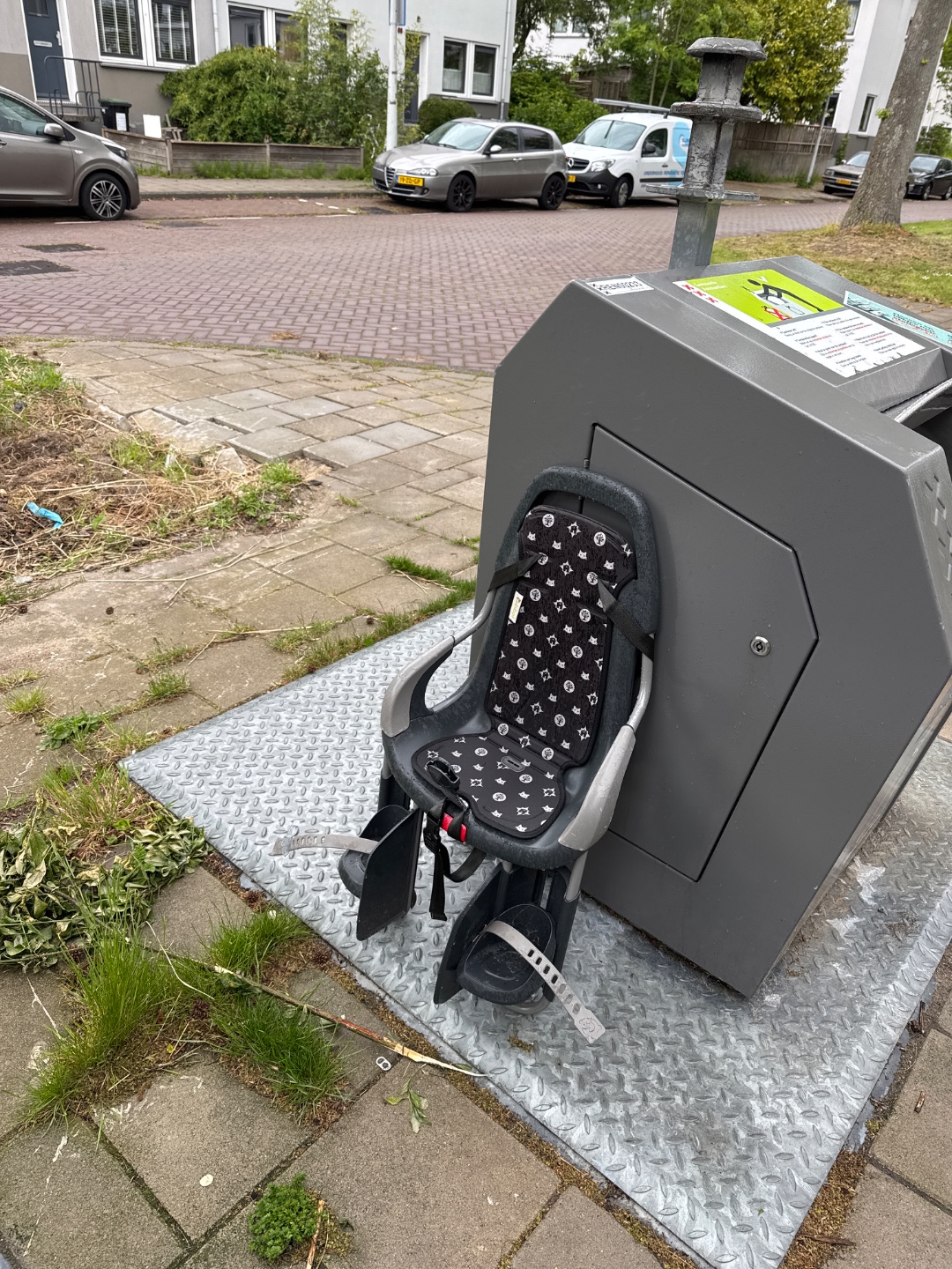 Item found on Amsterdam, Noord, Abrikozenstraat 116 1