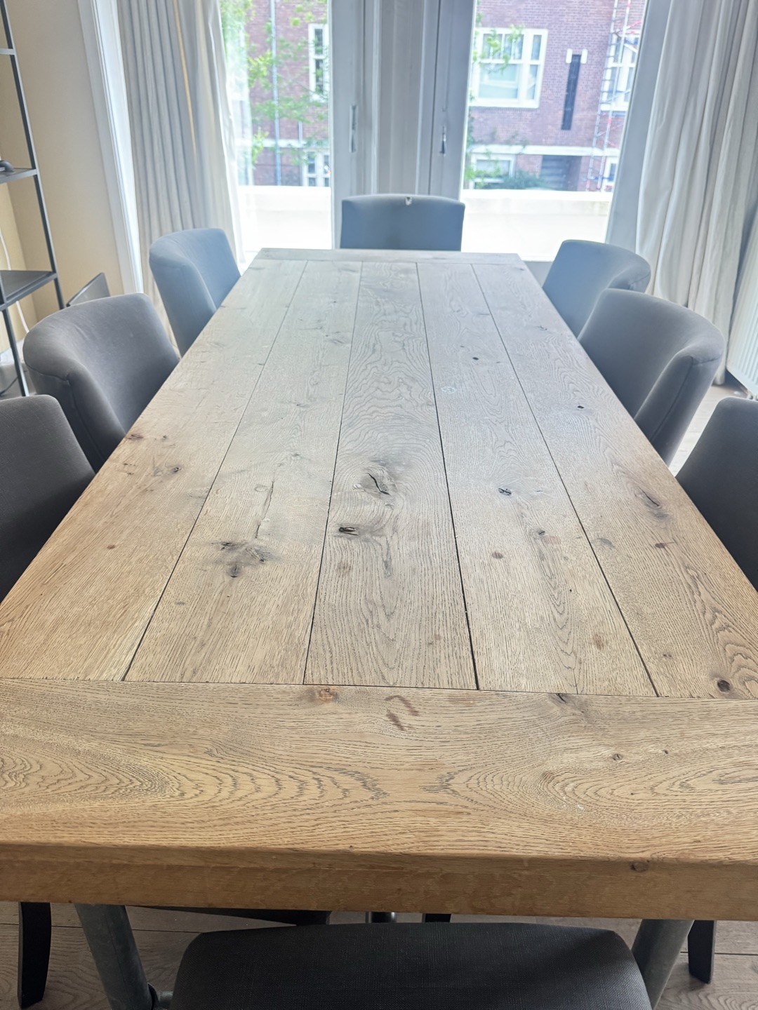 Gratis bij mij thuis op te halen. Zwaar en groot ding dus wel wat mensen nodig. Onderstel kan los van bovenstuk 230 x 90 cm 1