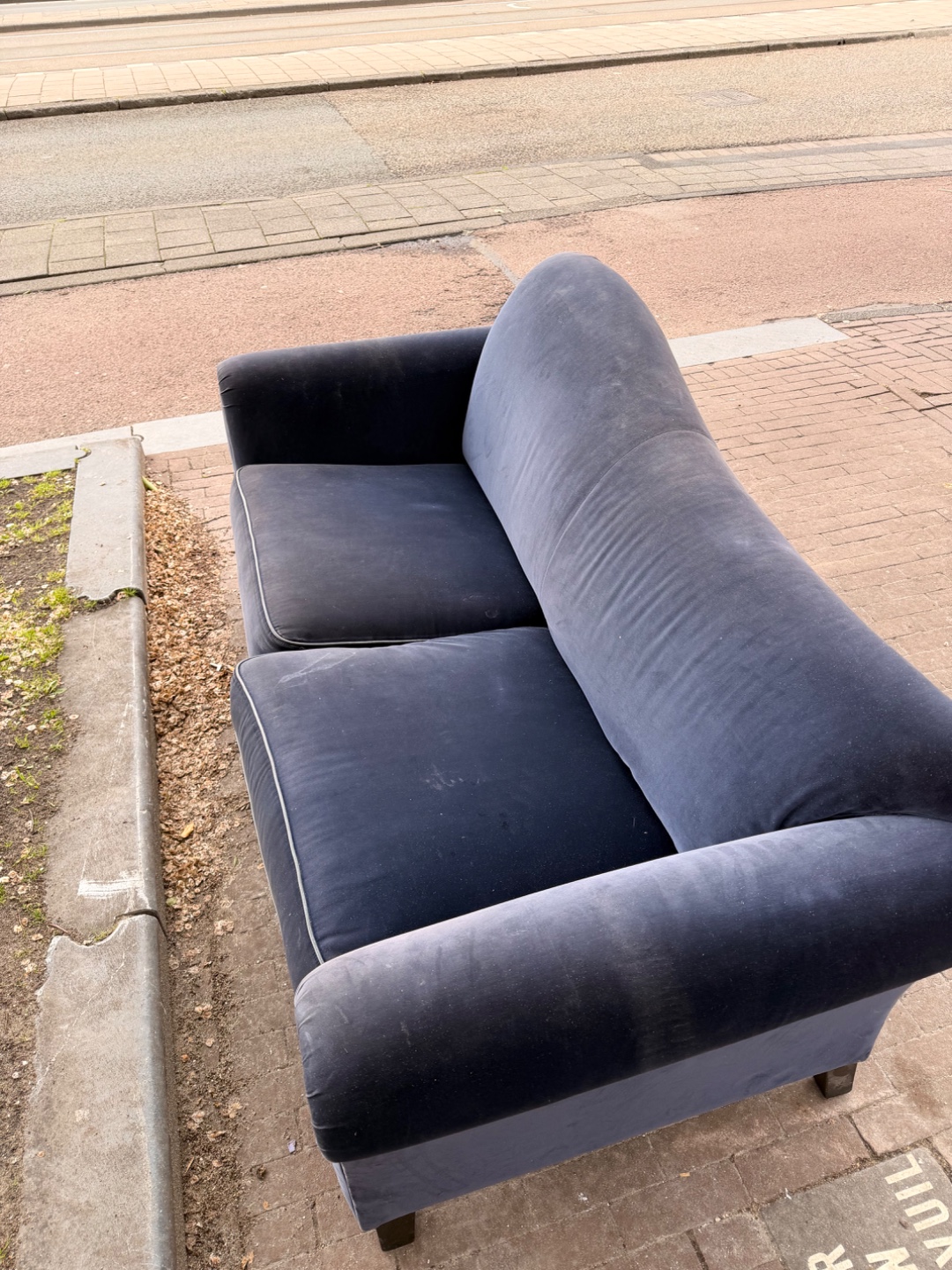 Item found on Amsterdam, Nieuwmarkt/Lastage, Waterlooplein 327 1