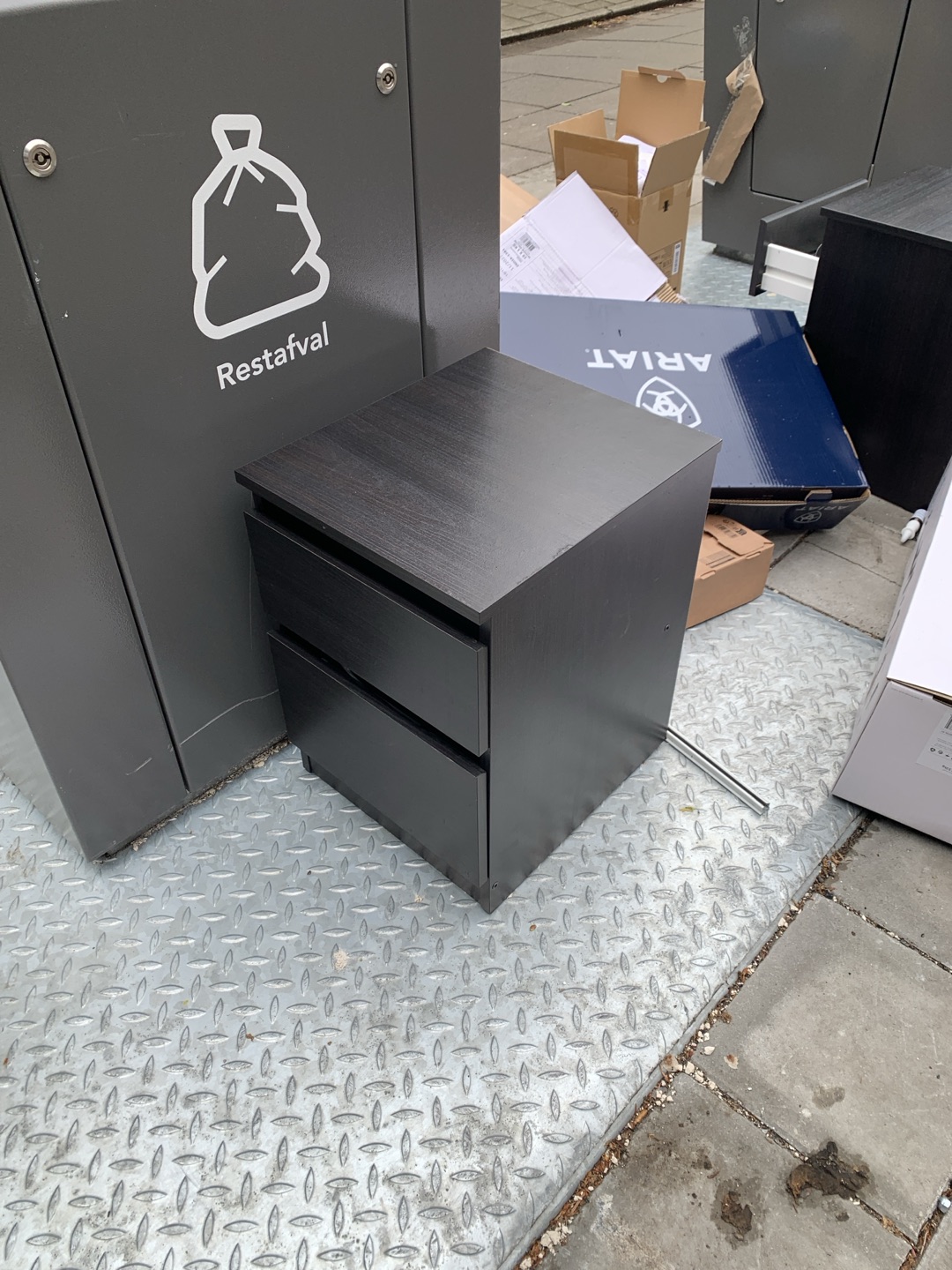 Item found on Amsterdam, De Pijp, Lutmastraat 2 1