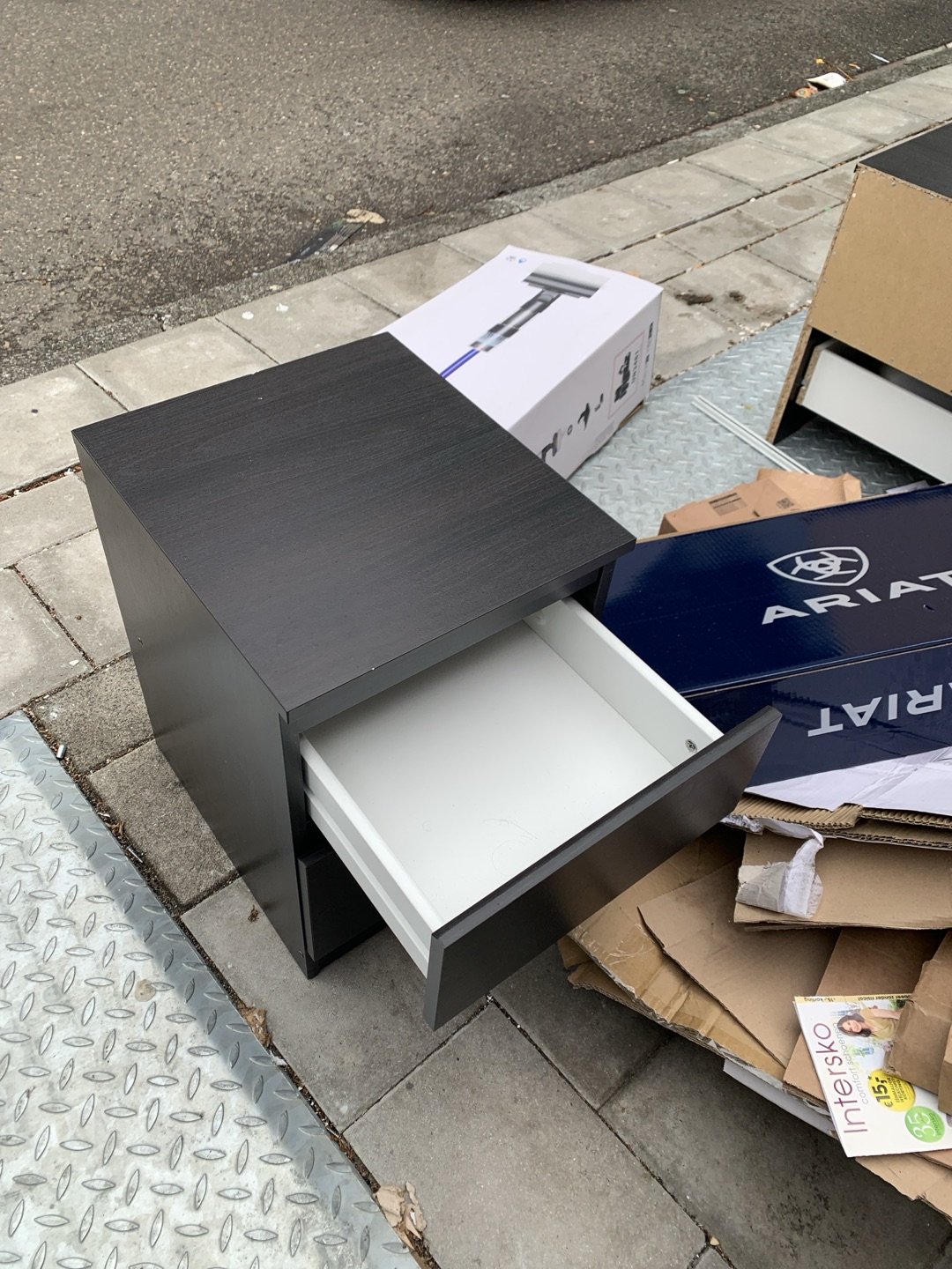 Item found on Amsterdam, De Pijp, Lutmastraat 2 2