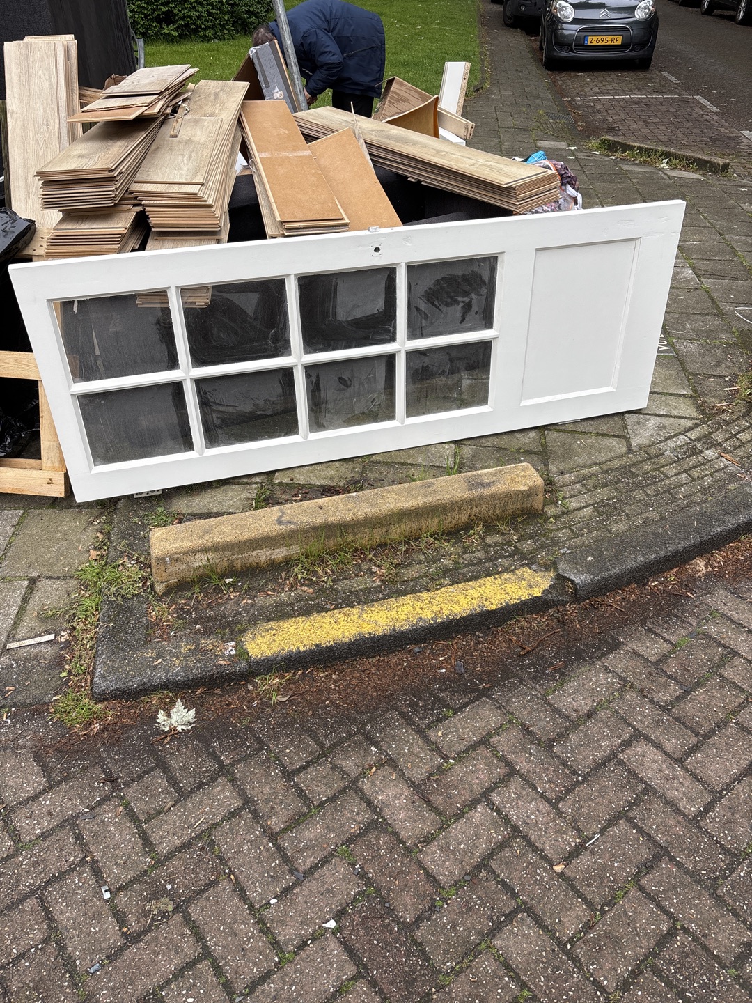 Solid wooden door with glass. Width 72cm. 1