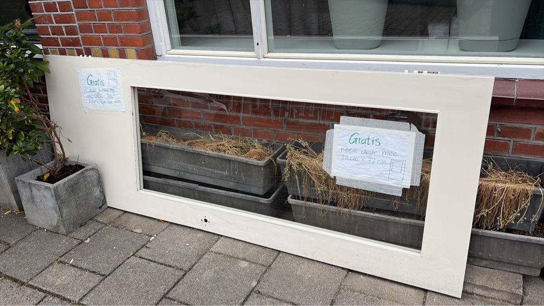 Glass door! 1