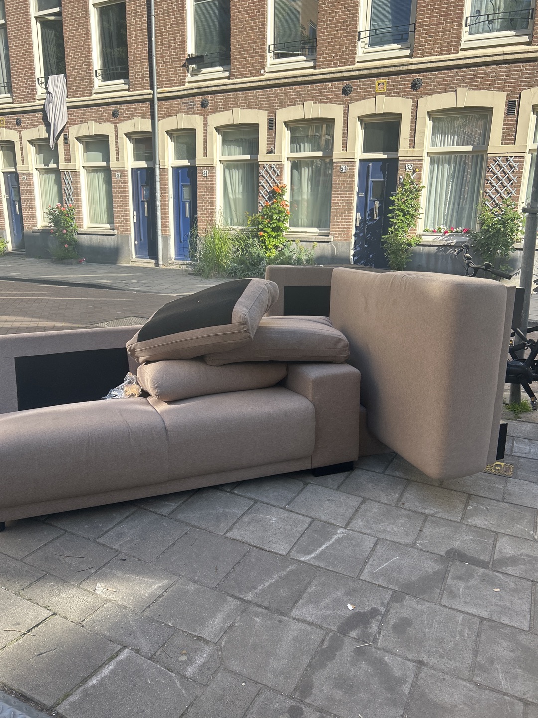 Item found on Amsterdam, De Pijp, Rustenburgerstraat 43 1