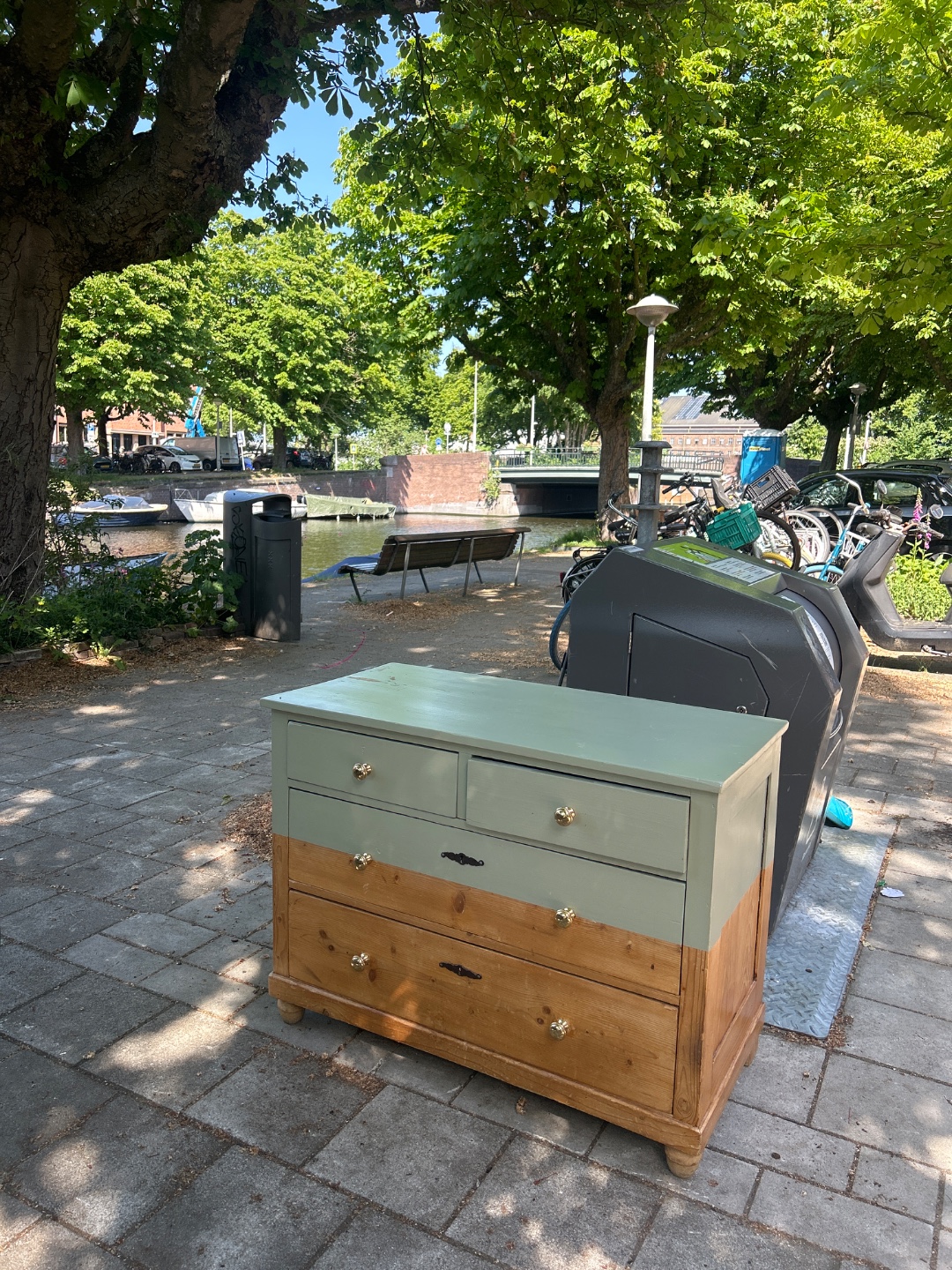 Item found on Amsterdam, Landlust, De Rijpgracht 17 1