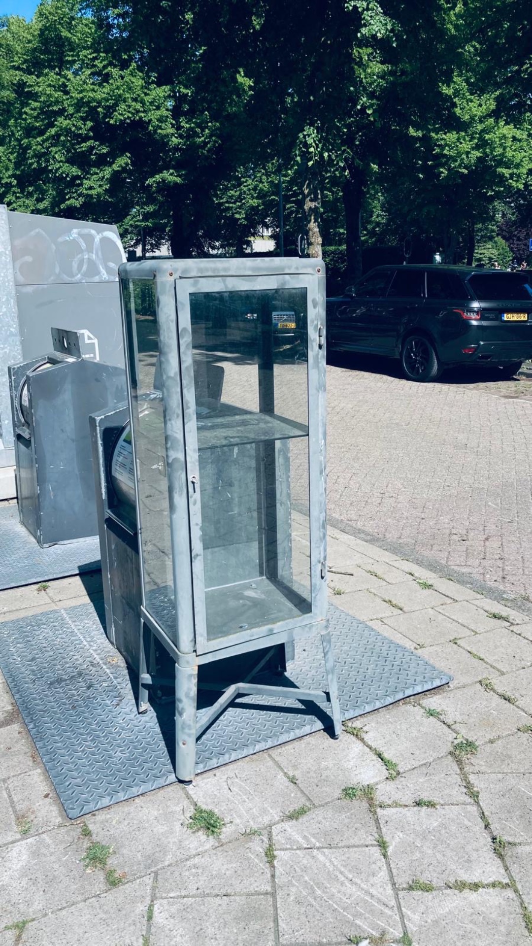 Item found on Amsterdam, Rijnbuurt, President Kennedylaan 76 1