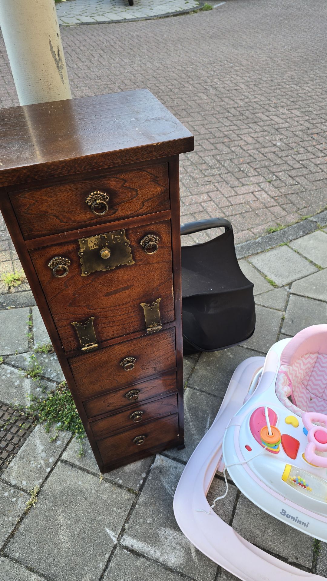 Item found on Amsterdam, Nieuw-West, Slotervaart, Tutein Noltheniusstraat 6 1