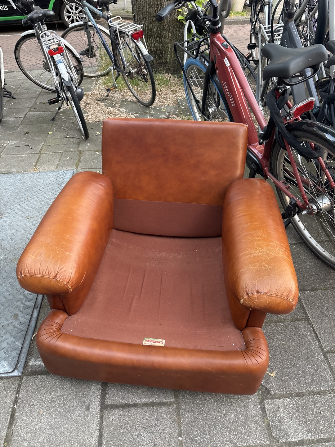Brunati leather chair 1