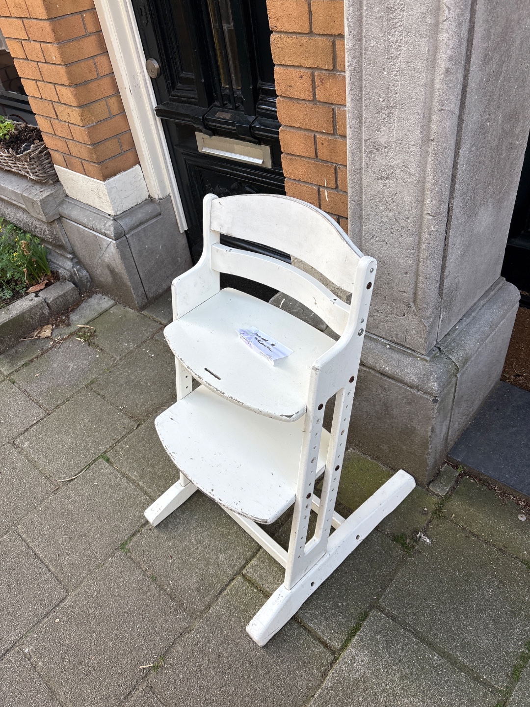 Baby chair 1