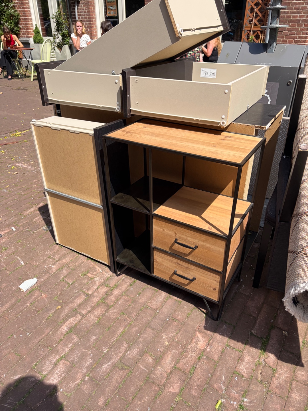 Item found on Amsterdam, West, Staatsliedenbuurt, Groen van Prinstererstraat 1 1