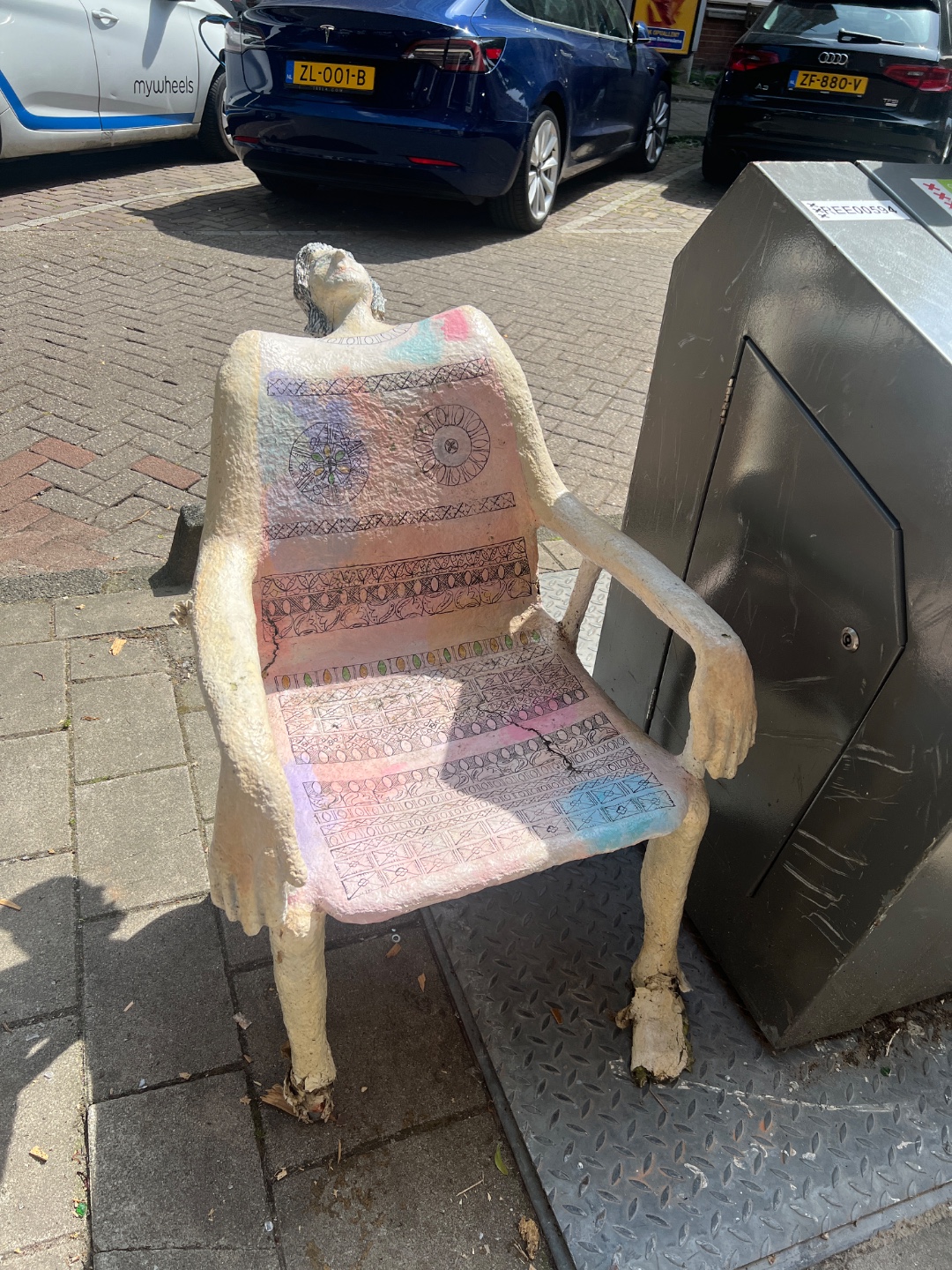 Art chair 1