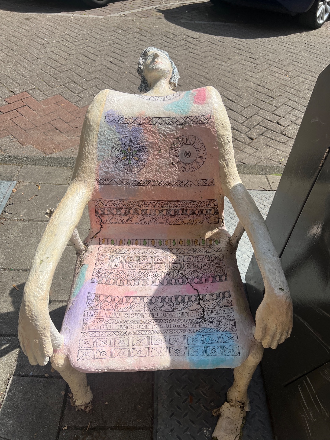 Art chair 3