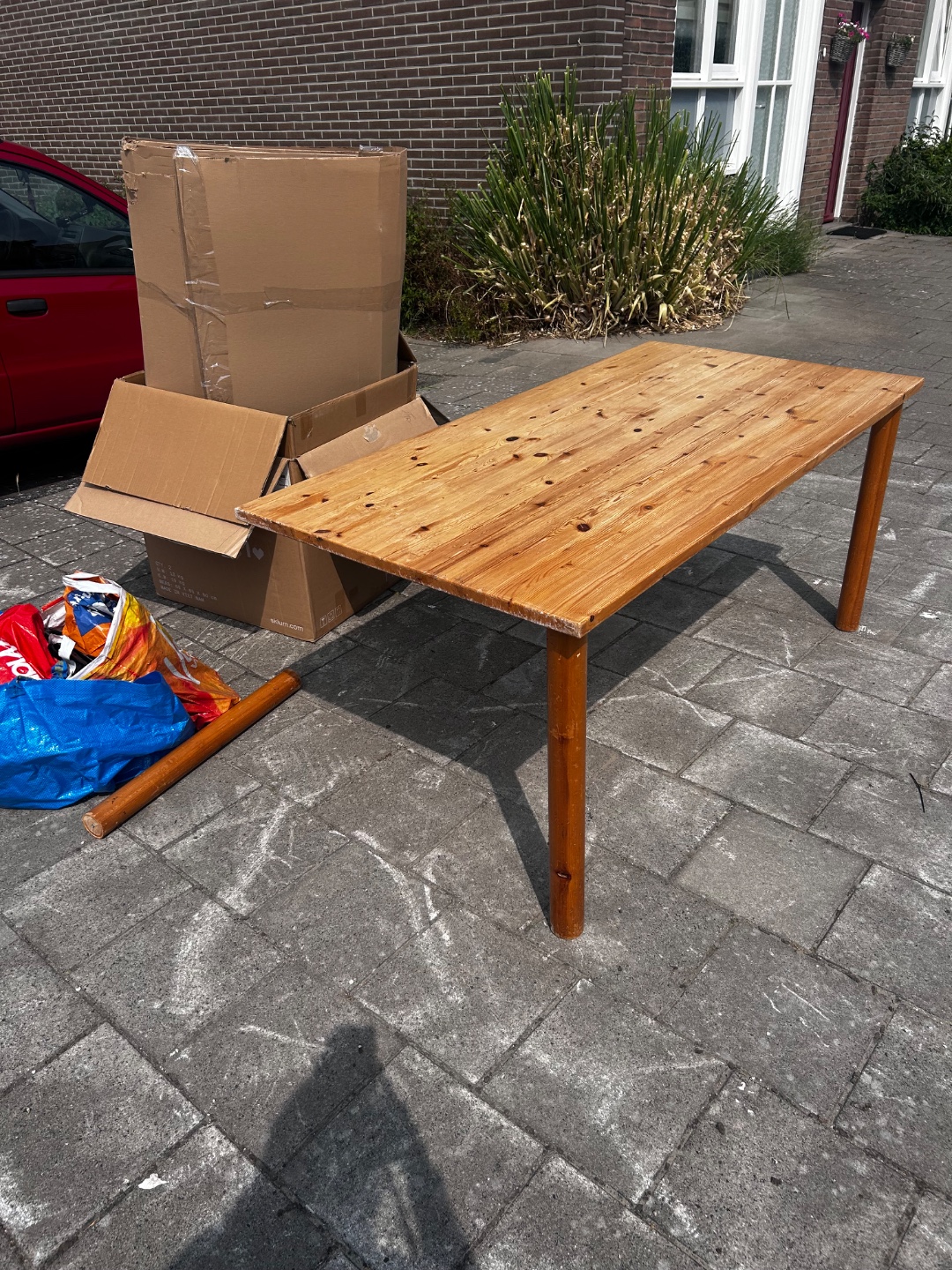 Table, need some adjustments 1