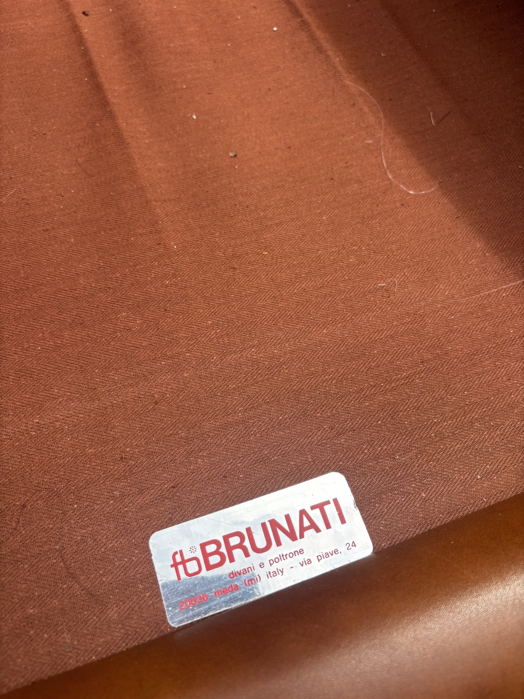 Italian designer leather chair made by Brunati without pillows. Leather not torn. High quality chair! 3