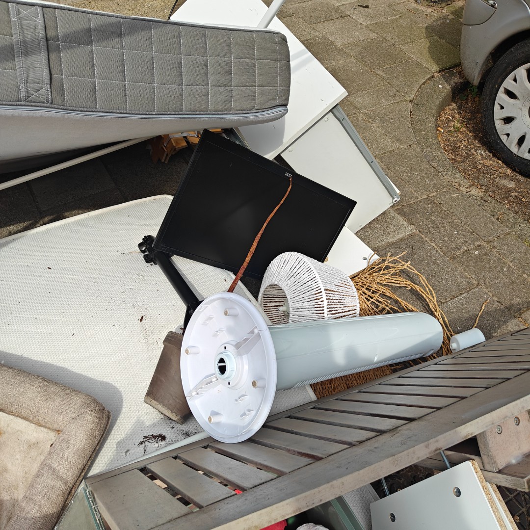 Item found on Amsterdam, Westindische Buurt, Paramariboplein 6 1