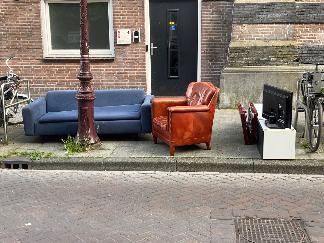 Item found on Amsterdam, Centrum, Valckenierstraat 9 1