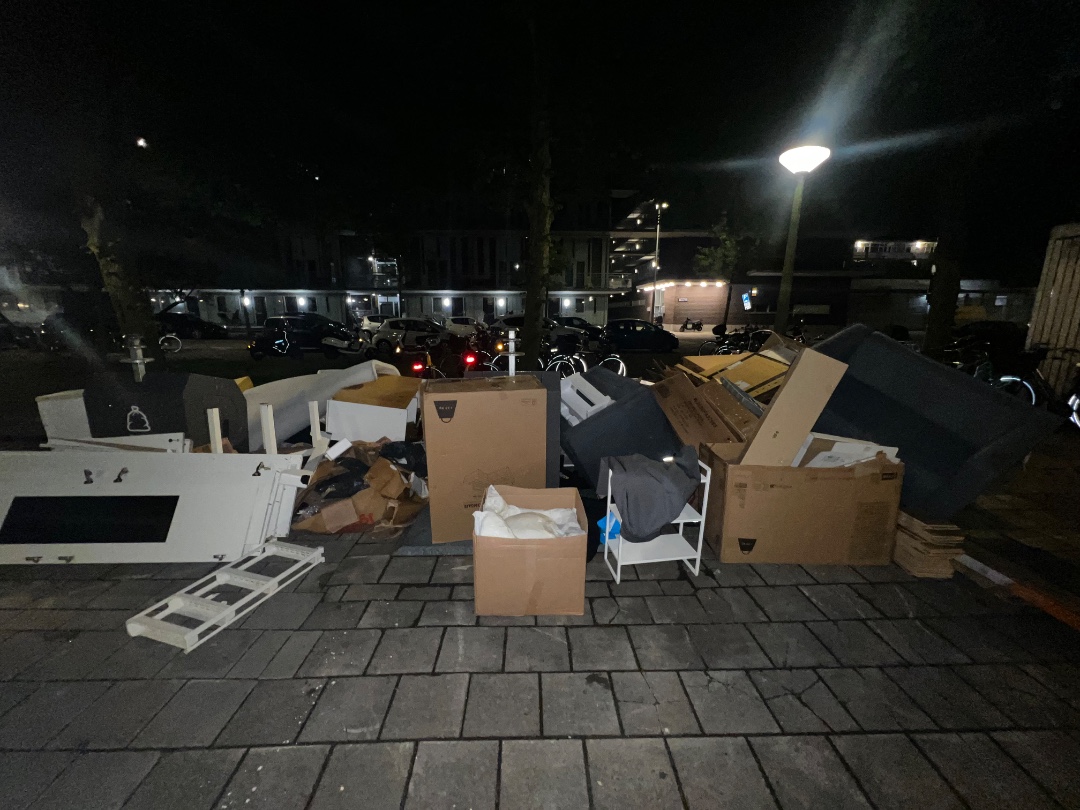 Item found on Amsterdam, Buitenveldert-Oost, Van Heenvlietlaan 218 2