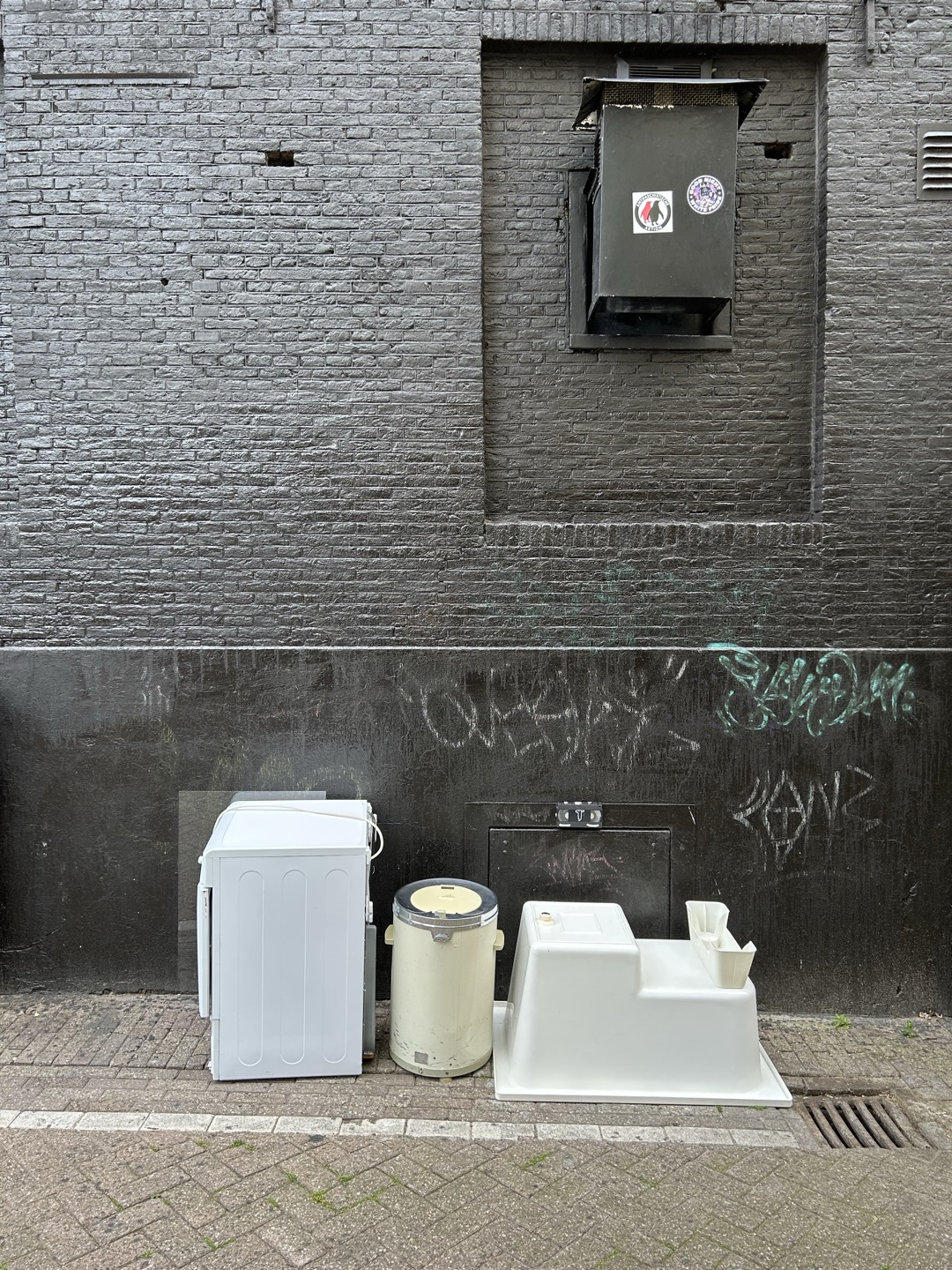 Item found on Amsterdam, Centrum, Nieuwmarkt/Lastage, Geldersekade 95 1