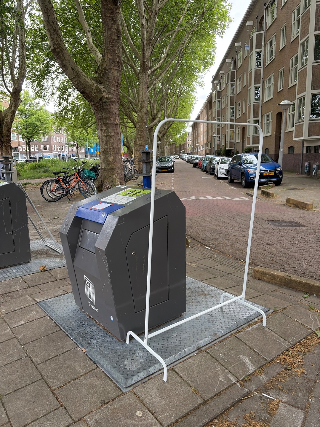 Item found on Amsterdam, West, De Baarsjes, Admiraal De Ruijterweg 36 1