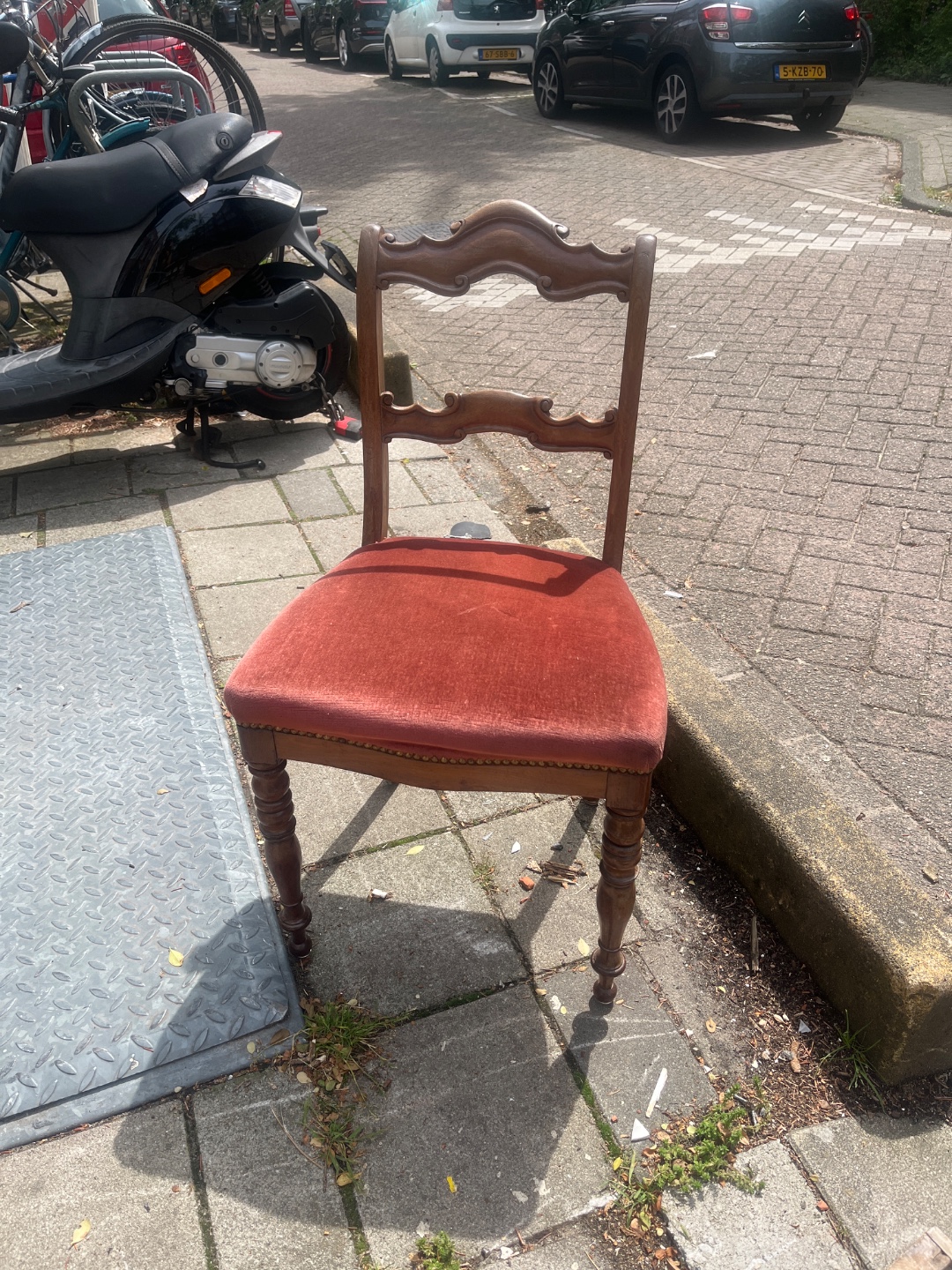 Item found on Amsterdam, Van Galenbuurt, Vespuccistraat 102 1