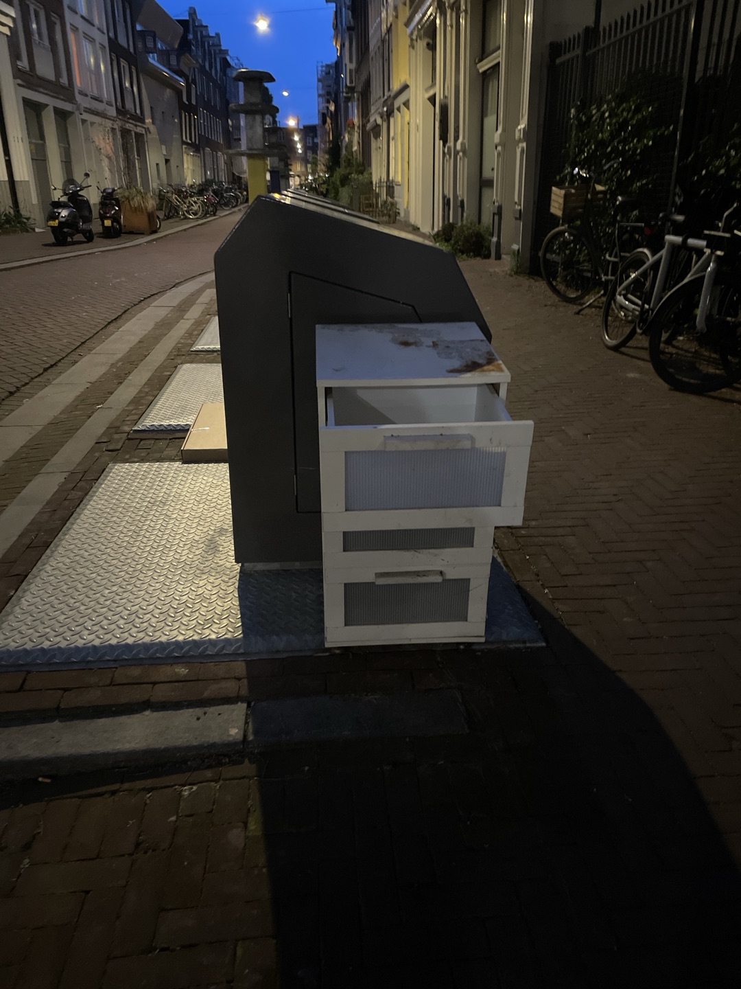 Item found on Amsterdam, Centrum, Grachtengordel, Kerkstraat 231 1