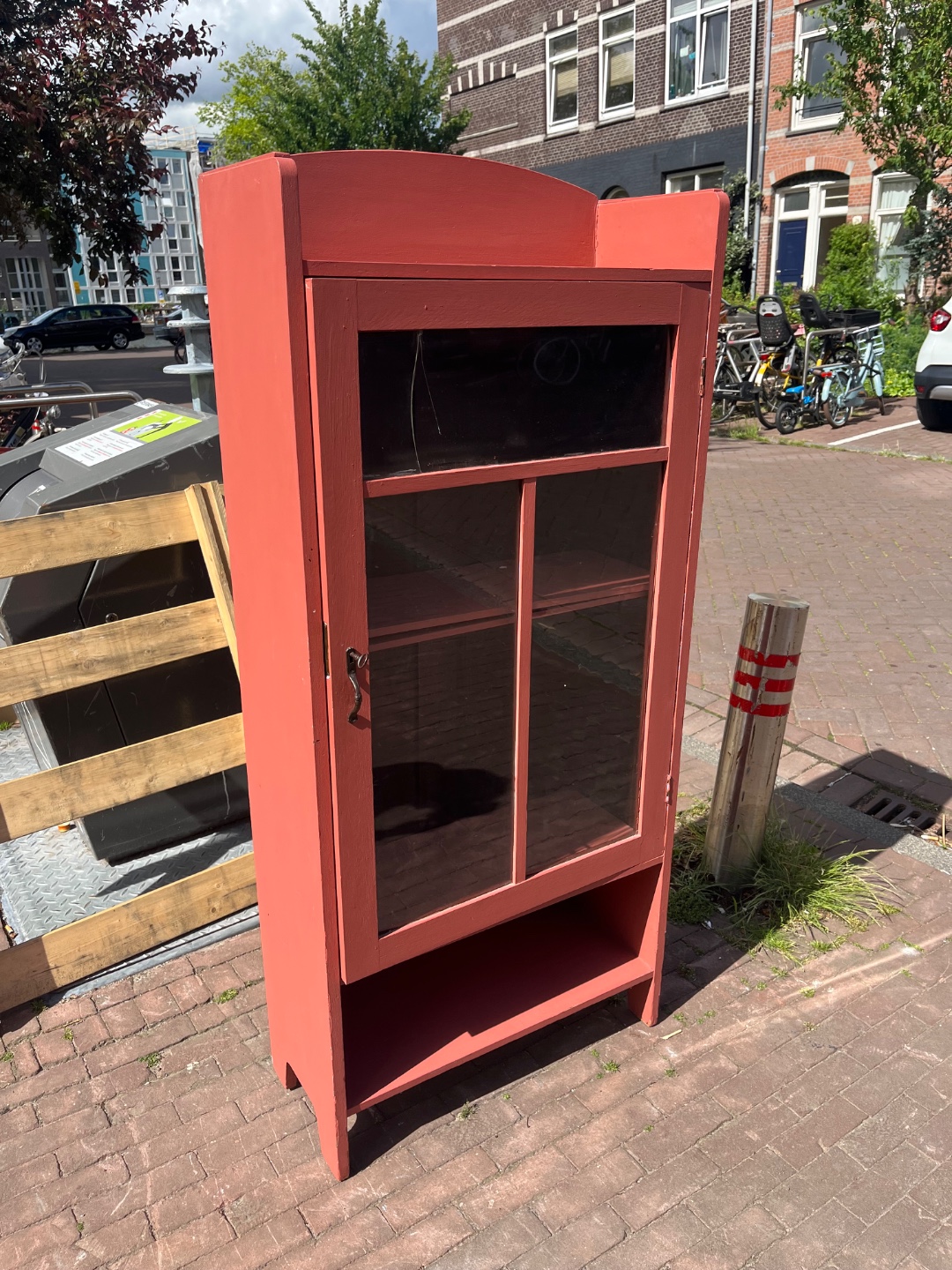 Item found on Amsterdam, Frederik Hendrikbuurt, Jacob Catskade 61 2