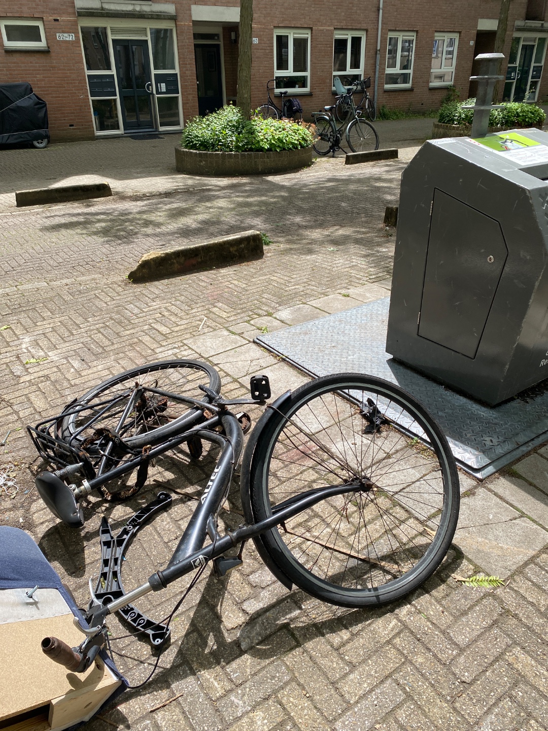 Item found on Amsterdam, Oosterparkbuurt, Sajetplein 13 1