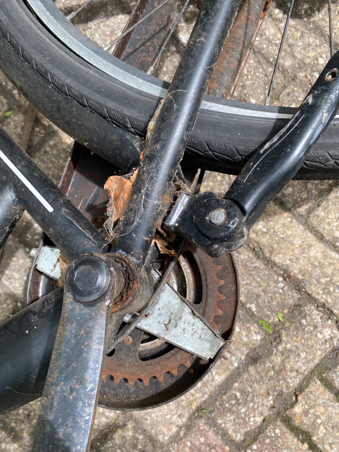 Item found on Amsterdam, Oosterparkbuurt, Sajetplein 13 2