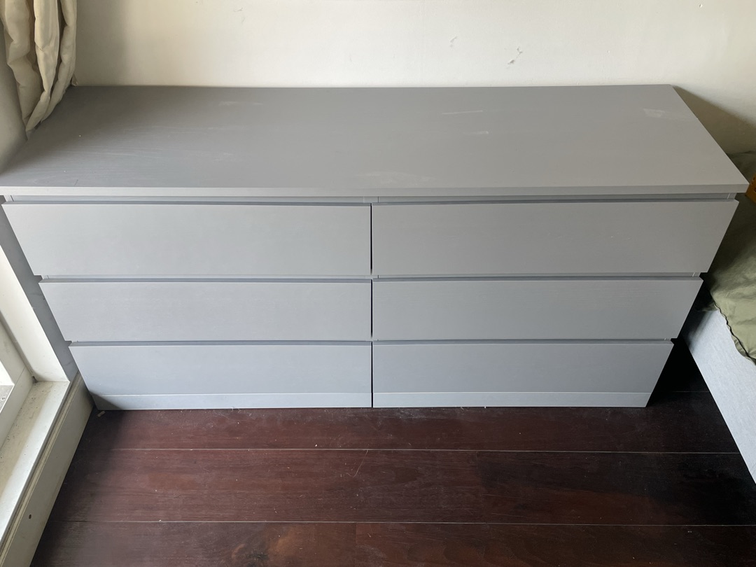 Drawer IKEA

Very good condition, already disassembled.
Pick up this week. DM if interested 1