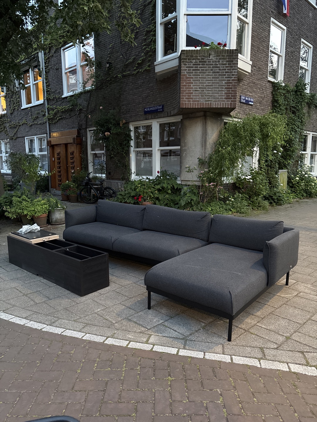 Item found on Amsterdam, Apollobuurt, Michelangelostraat 20 1
