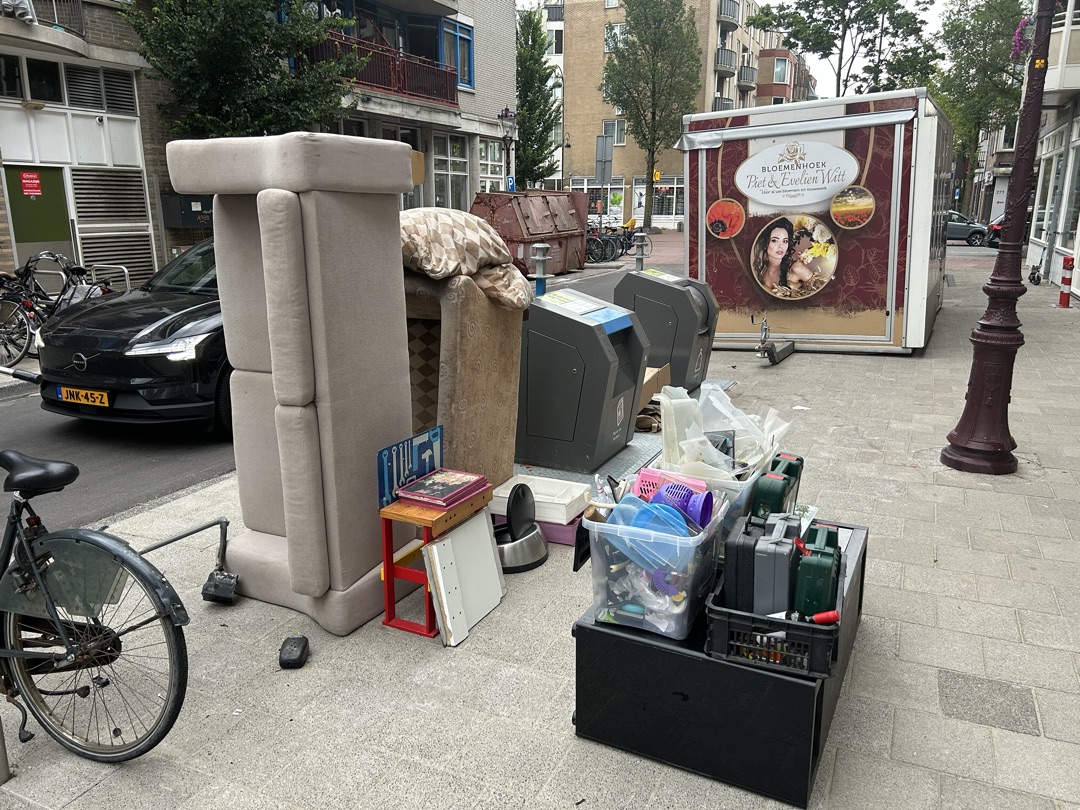 Item found on Amsterdam, Oost, Dapperstraat 70 1