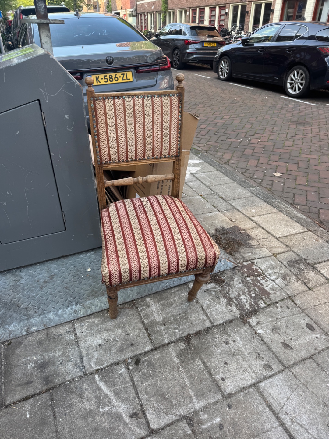 Item found on Amsterdam, Zuid, Hoofddorppleinbuurt, Leimuidenstraat 7 1