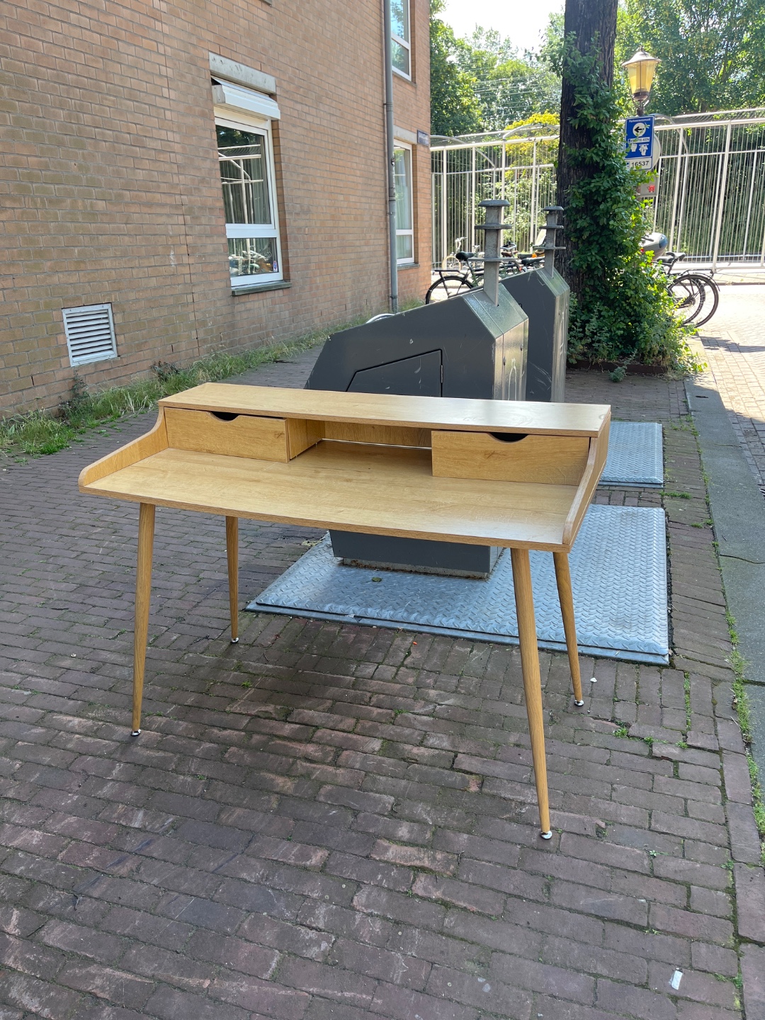 Item found on Amsterdam, Oost, Bankastraat 4 1