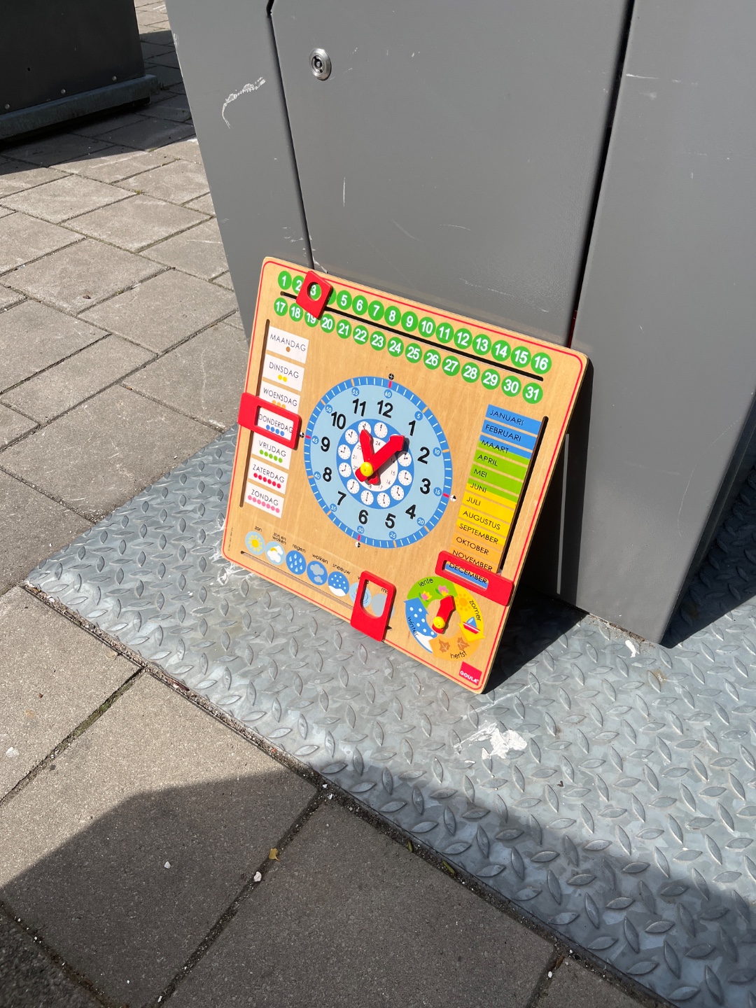 Item found on Amsterdam, Oost, Helmholtzstraat 30 1