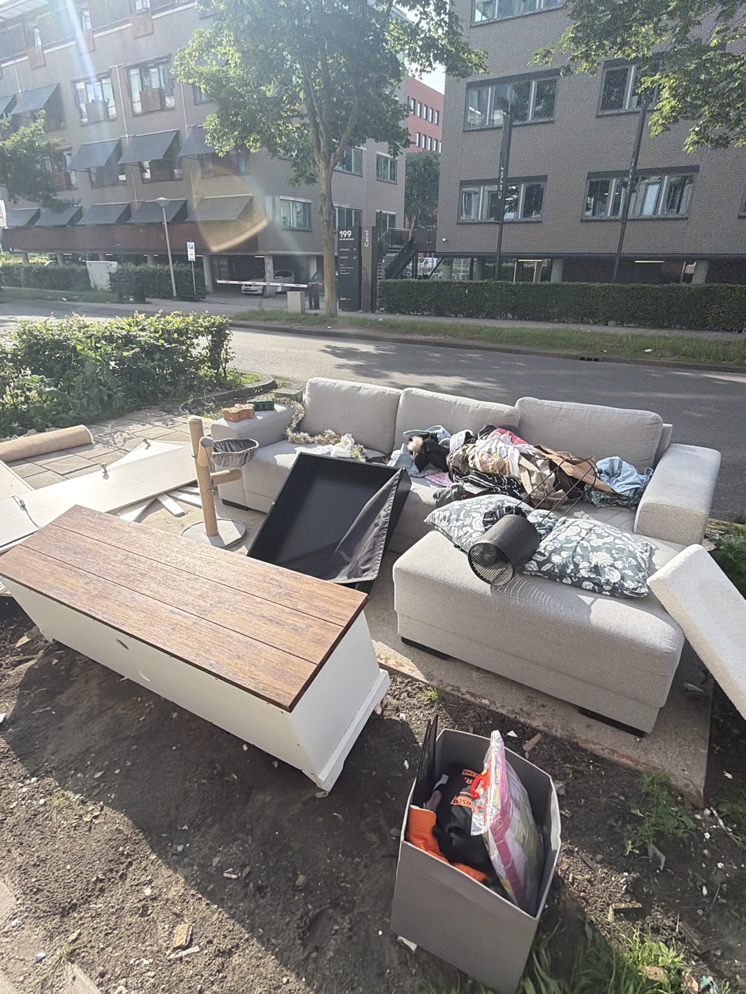 Item found on Amsterdam, Zuidoost, Paalbergweg 40 1