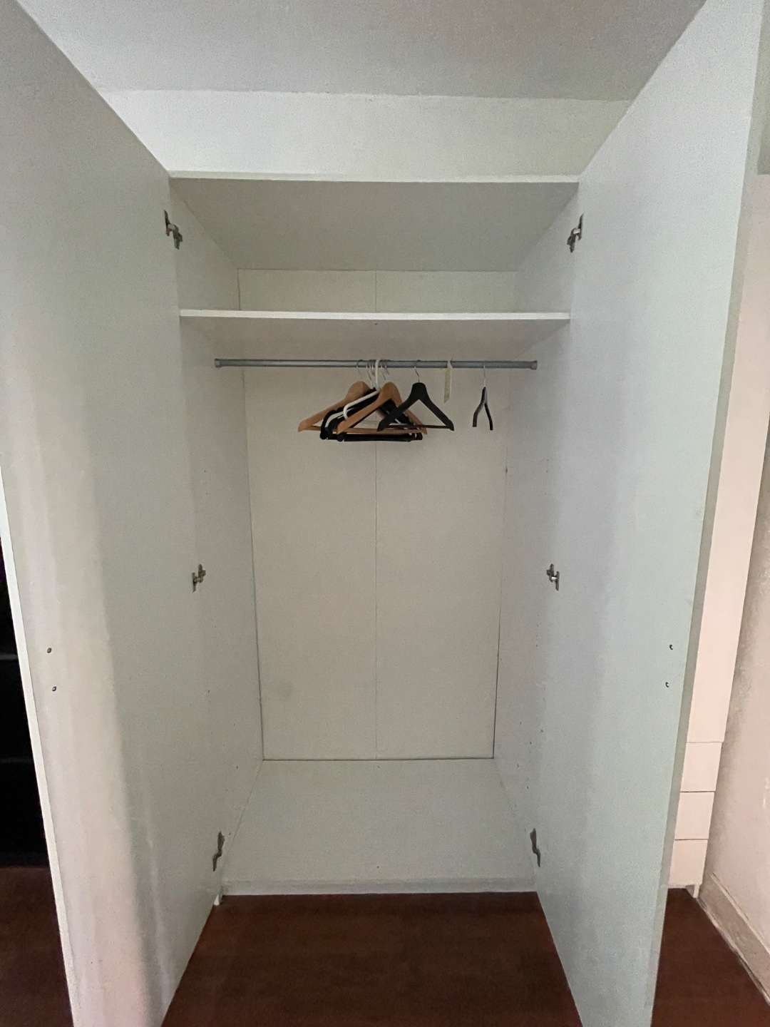 2m high 
149cm width
51,5 cm deep 2