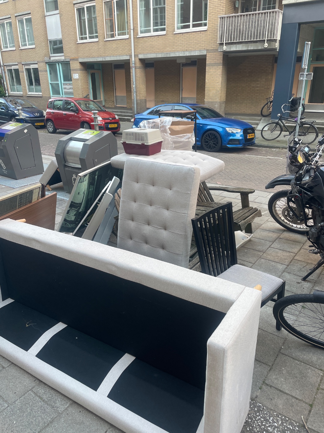 Item found on Amsterdam, Staatsliedenbuurt, Tweede Nassaustraat 27 1