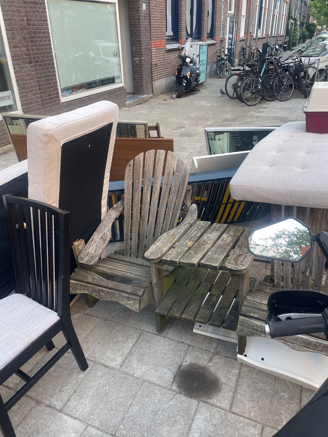 Item found on Amsterdam, Staatsliedenbuurt, Tweede Nassaustraat 27 3