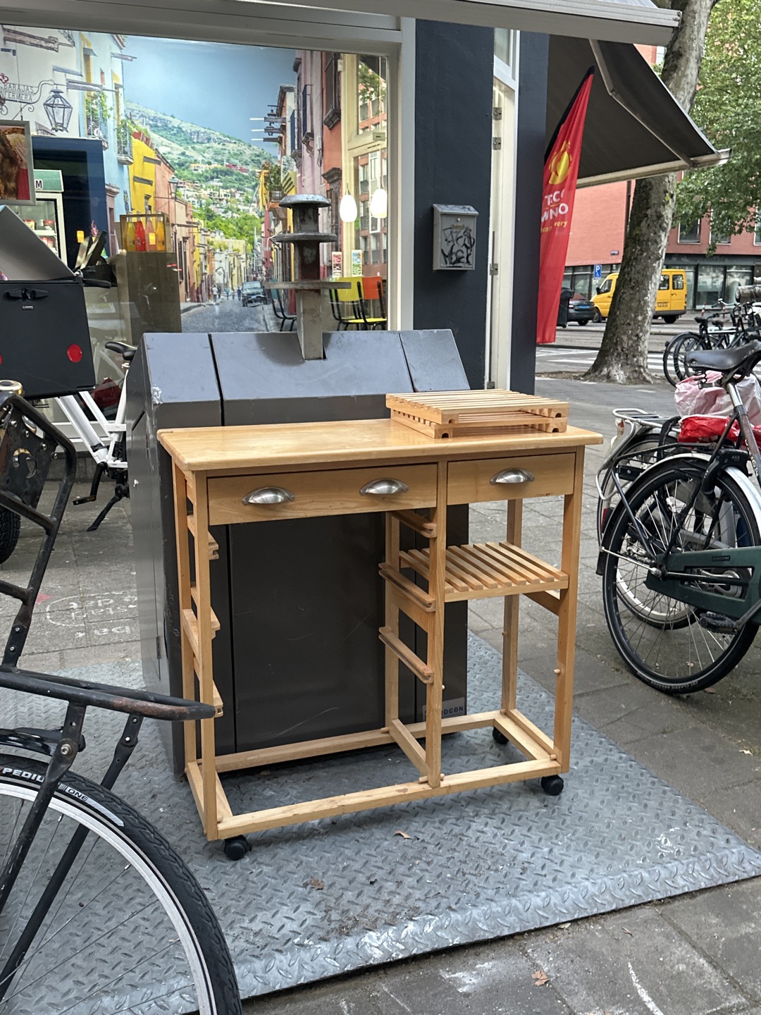 Item found on Amsterdam, De Pijp, Hemonystraat 70 1