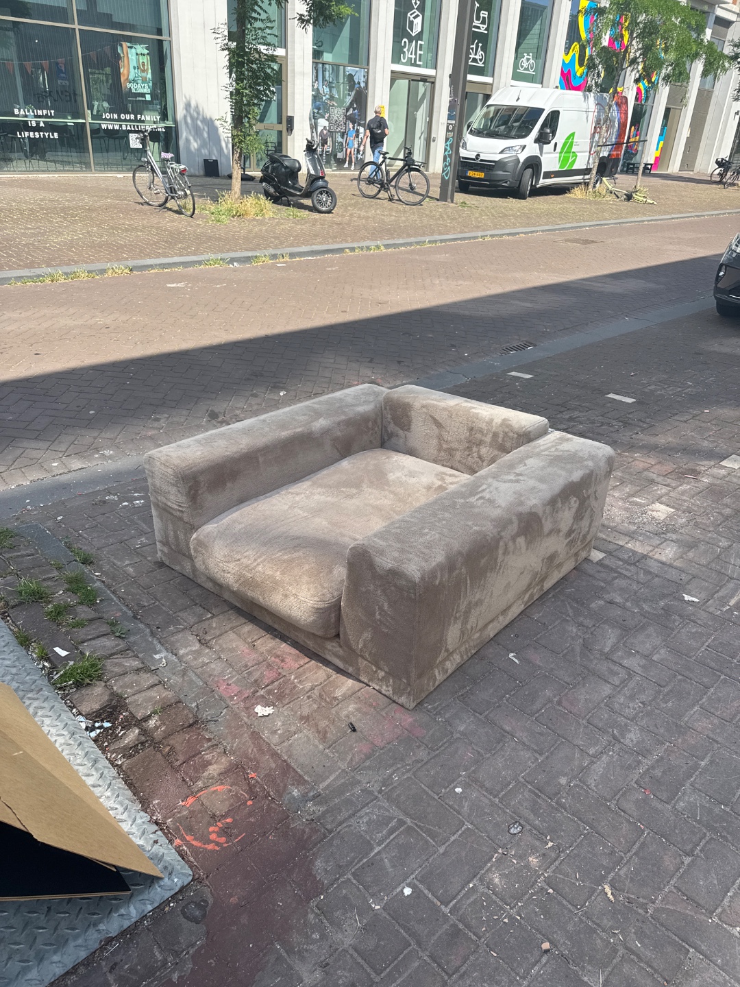 Couch element 1