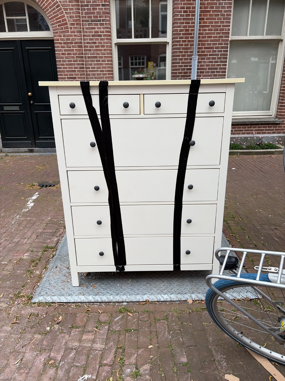 Item found on Amsterdam, West, Staatsliedenbuurt, Groen van Prinstererstraat 1 1