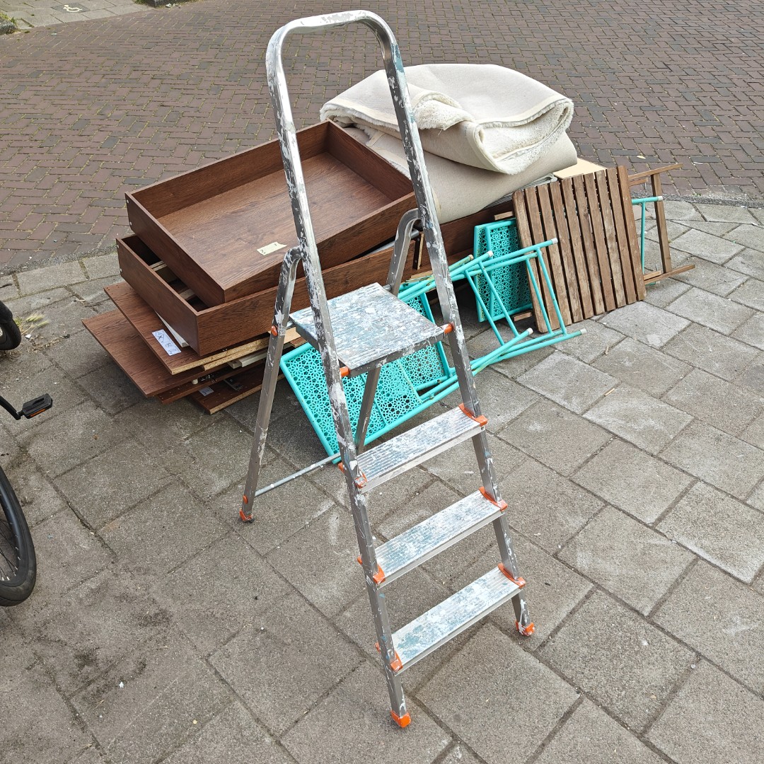 Item found on Amsterdam, Museumkwartier, Van Eeghenstraat 38 1