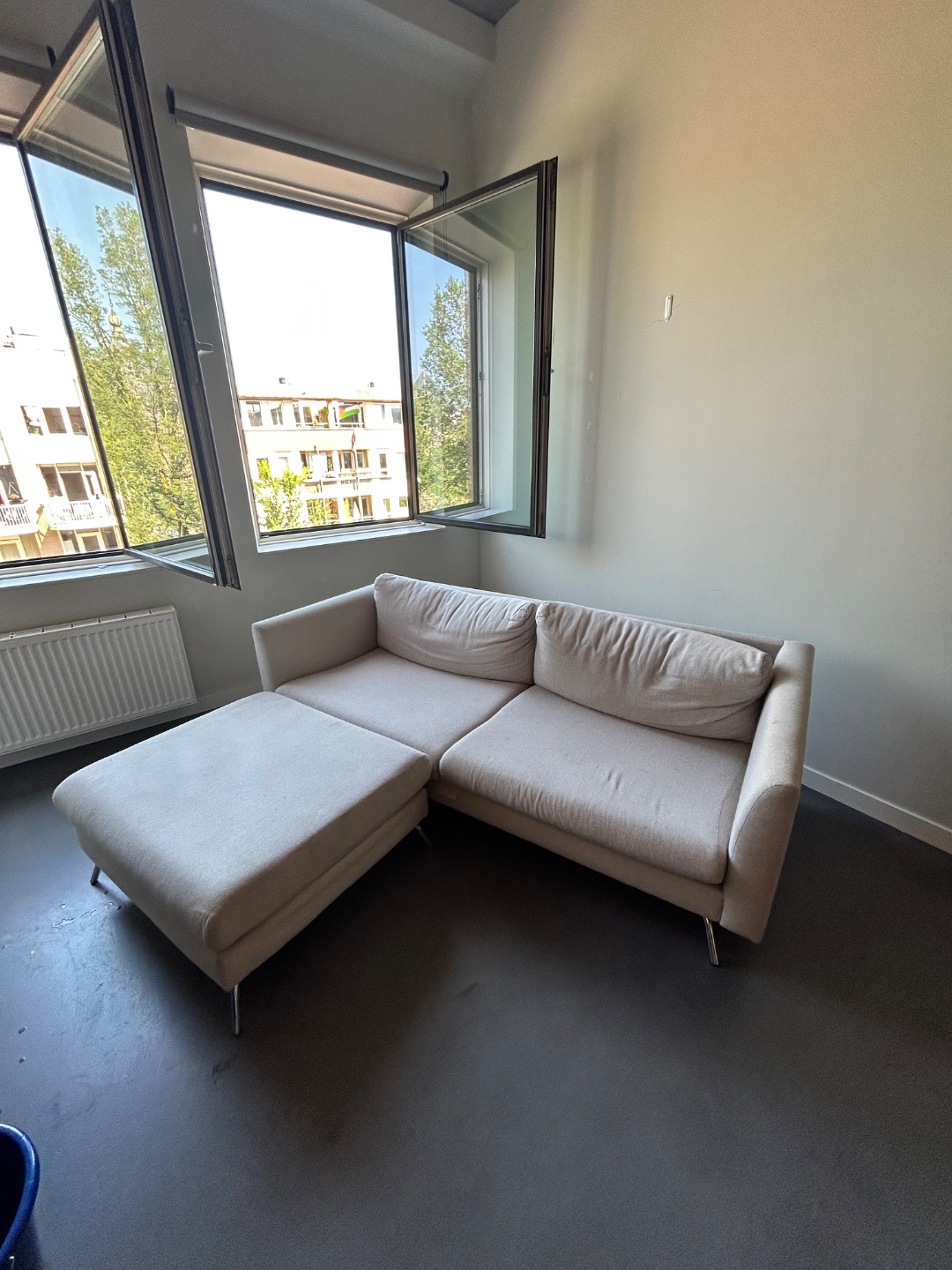 Couch - Sklum. Chaise longue included. Pillowcases are washabls. 1