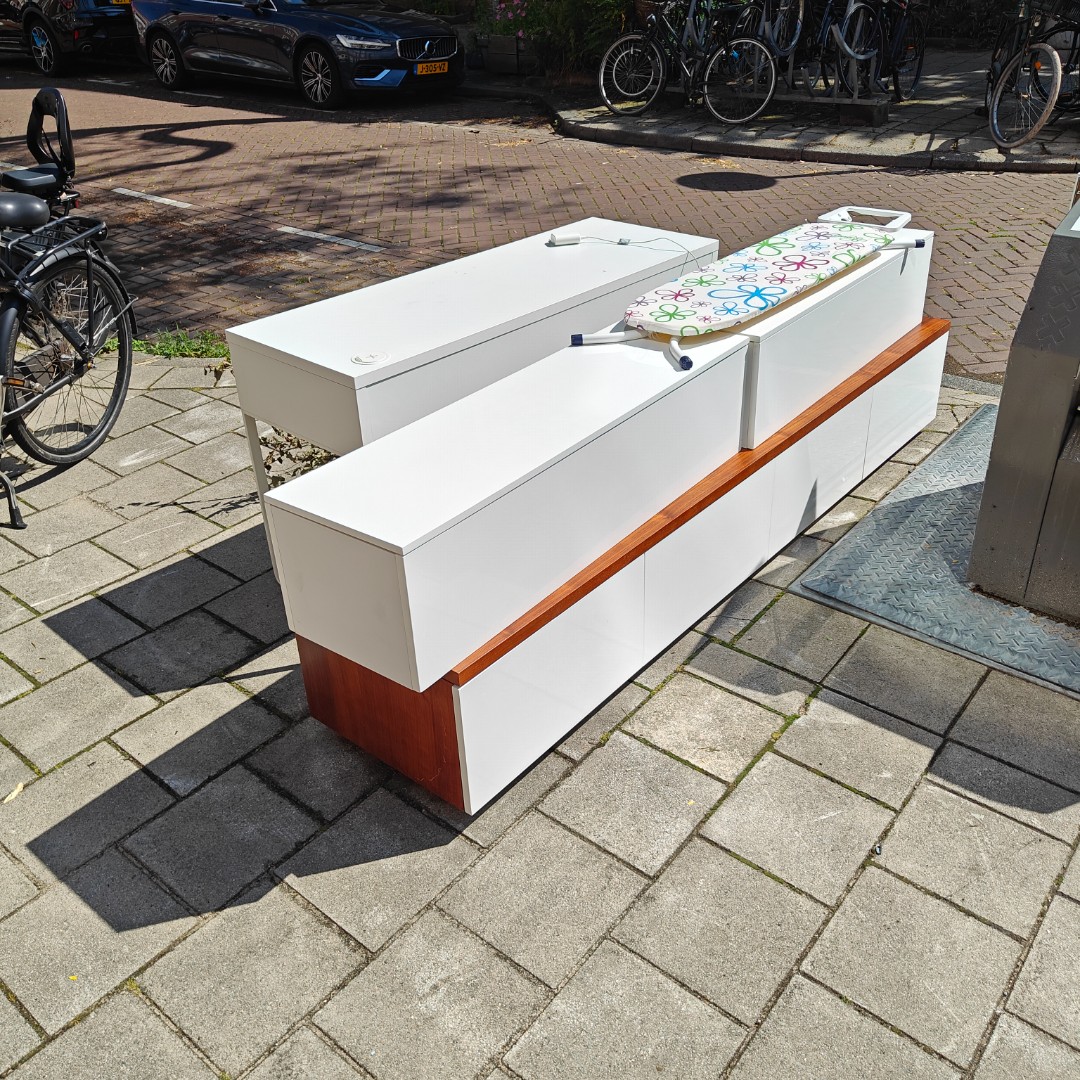 Item found on Amsterdam, West, De Baarsjes, Paramaribostraat 76 1