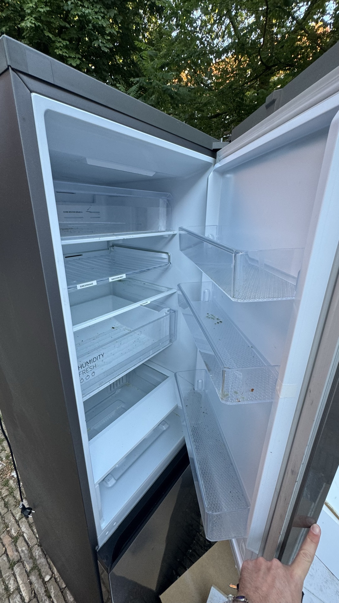 Item found on Amsterdam, West, De Baarsjes, Van Rensselaerstraat 14 3