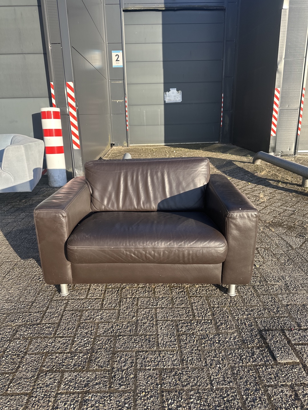 Leren loveseat Montel 

Leather love seat Montel 1